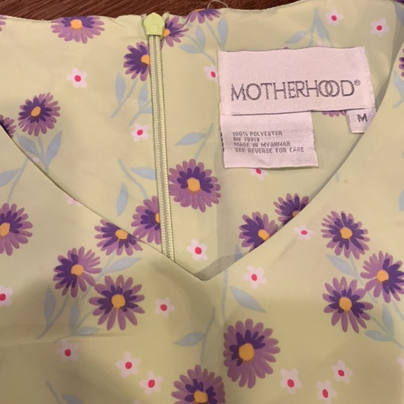 Woman’s maternity dress - Picture 3 of 3